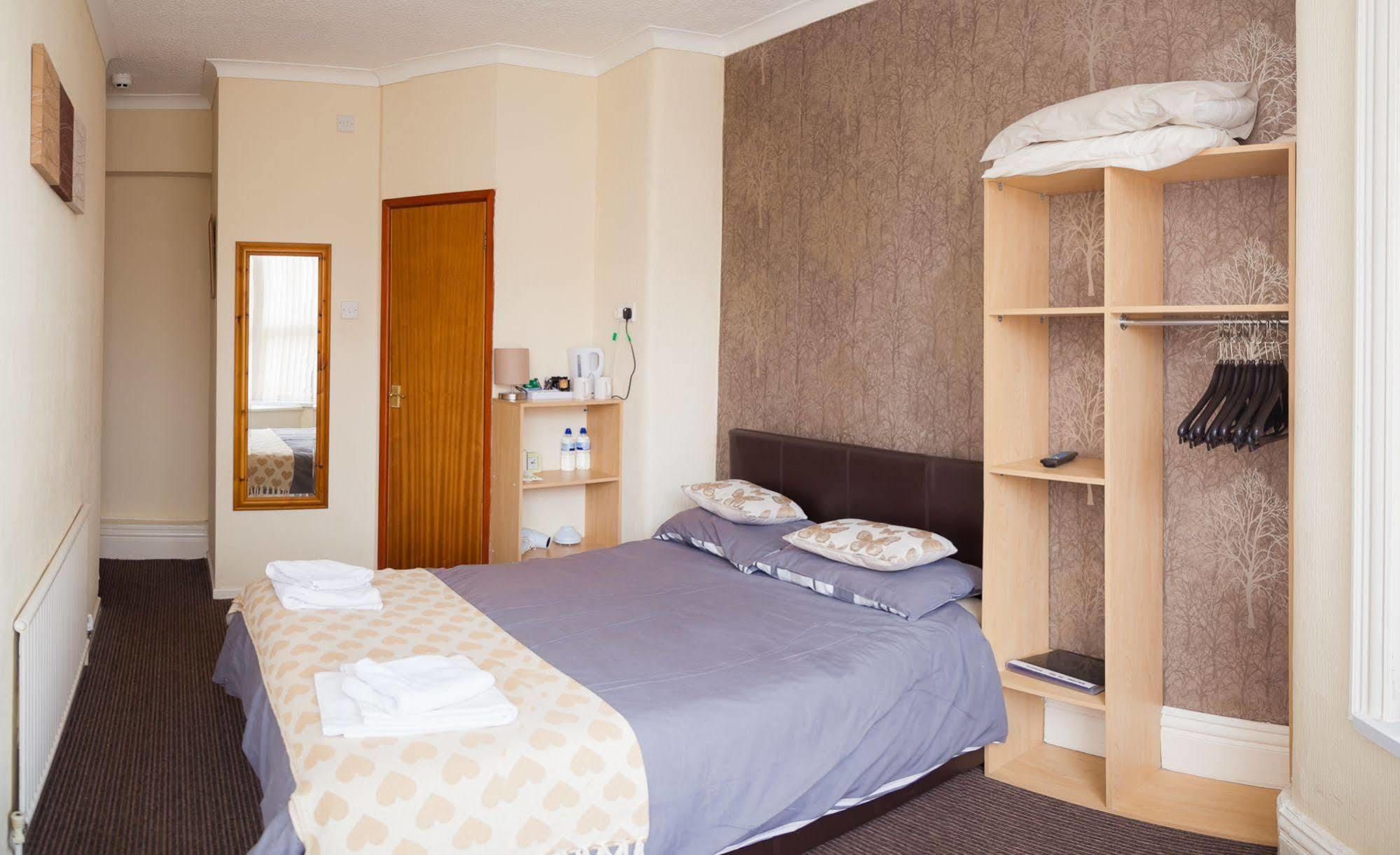 The Penrhyn Otel Blackpool Dış mekan fotoğraf