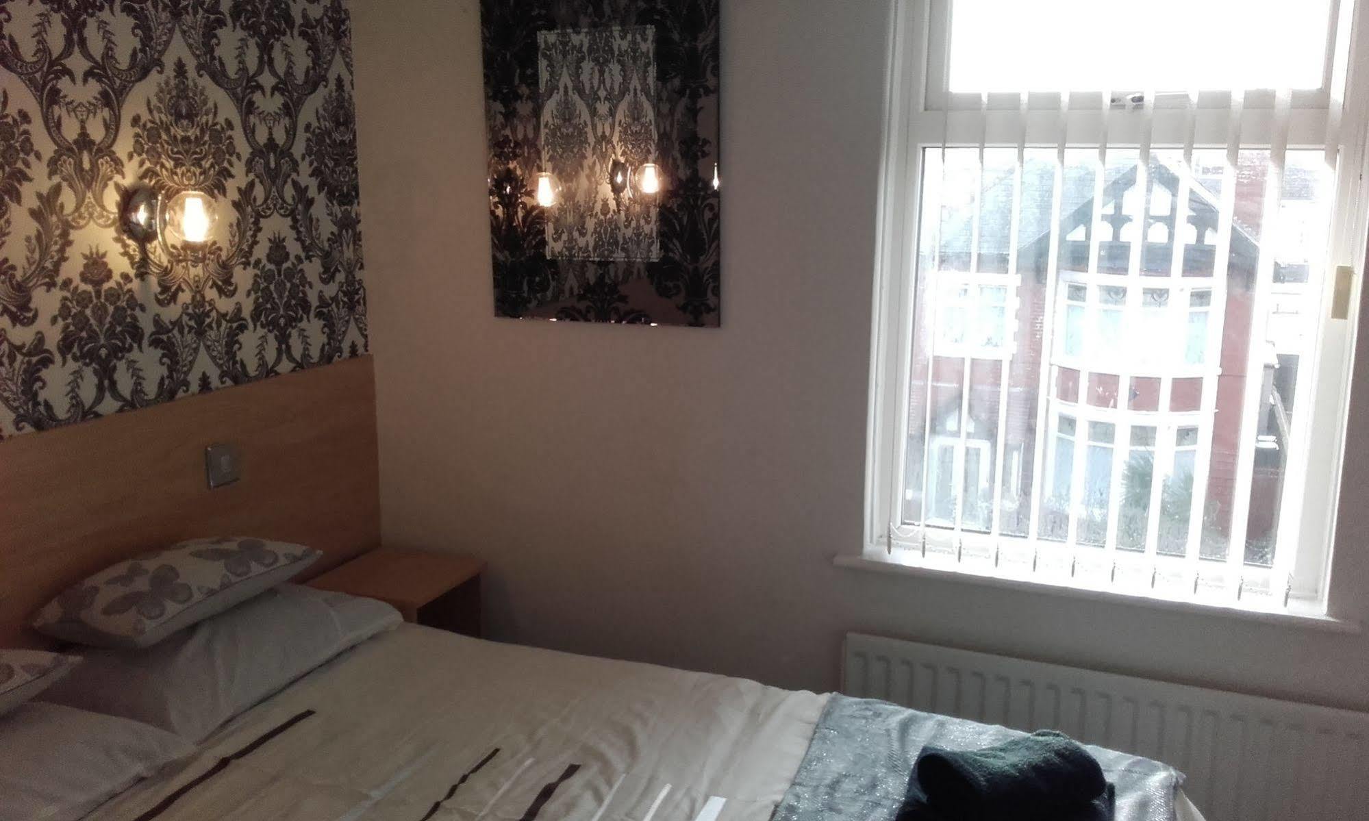 The Penrhyn Otel Blackpool Dış mekan fotoğraf