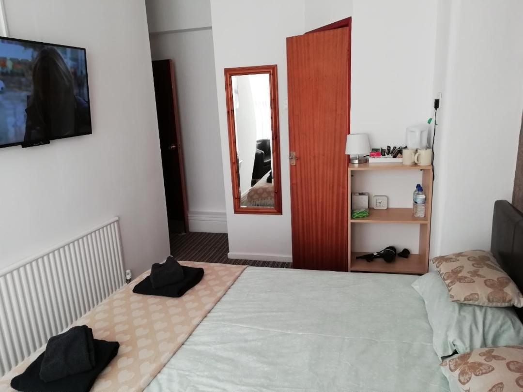 The Penrhyn Otel Blackpool Dış mekan fotoğraf